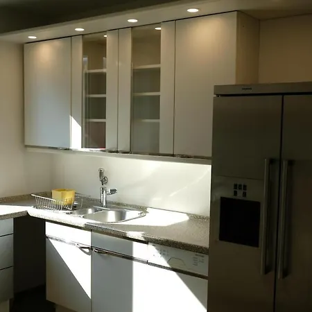 Ruhiges Haus Mit Privatem Garten Casa de Férias Halstenbek