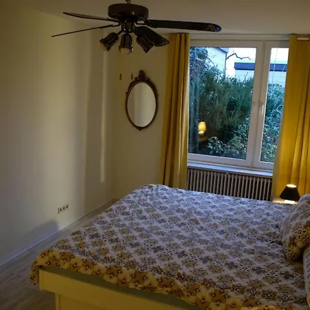 Casa de Férias Ruhiges Haus Mit Privatem Garten