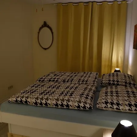 Casa de Férias Ruhiges Haus Mit Privatem Garten *